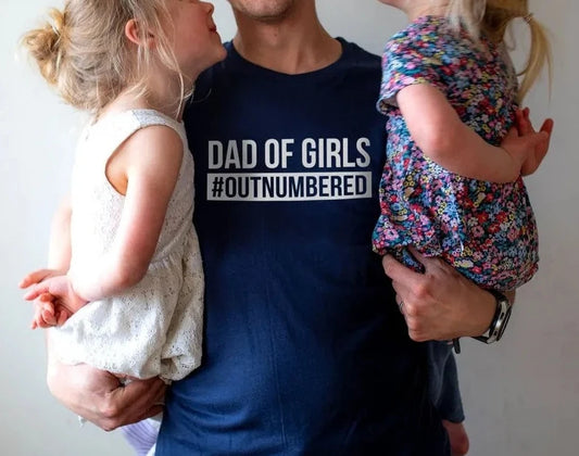 Dad of Girls #Outnumbered Men's T-Shirt