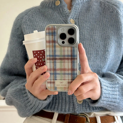 Autumn Winter Retro Imitation Plush Line Plaid Sliver Edge Phone Case