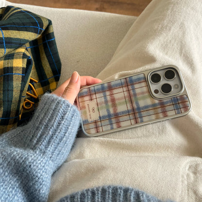 Autumn Winter Retro Imitation Plush Line Plaid Sliver Edge Phone Case