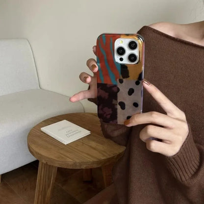 New Retro Four-color Leopard Phone Case