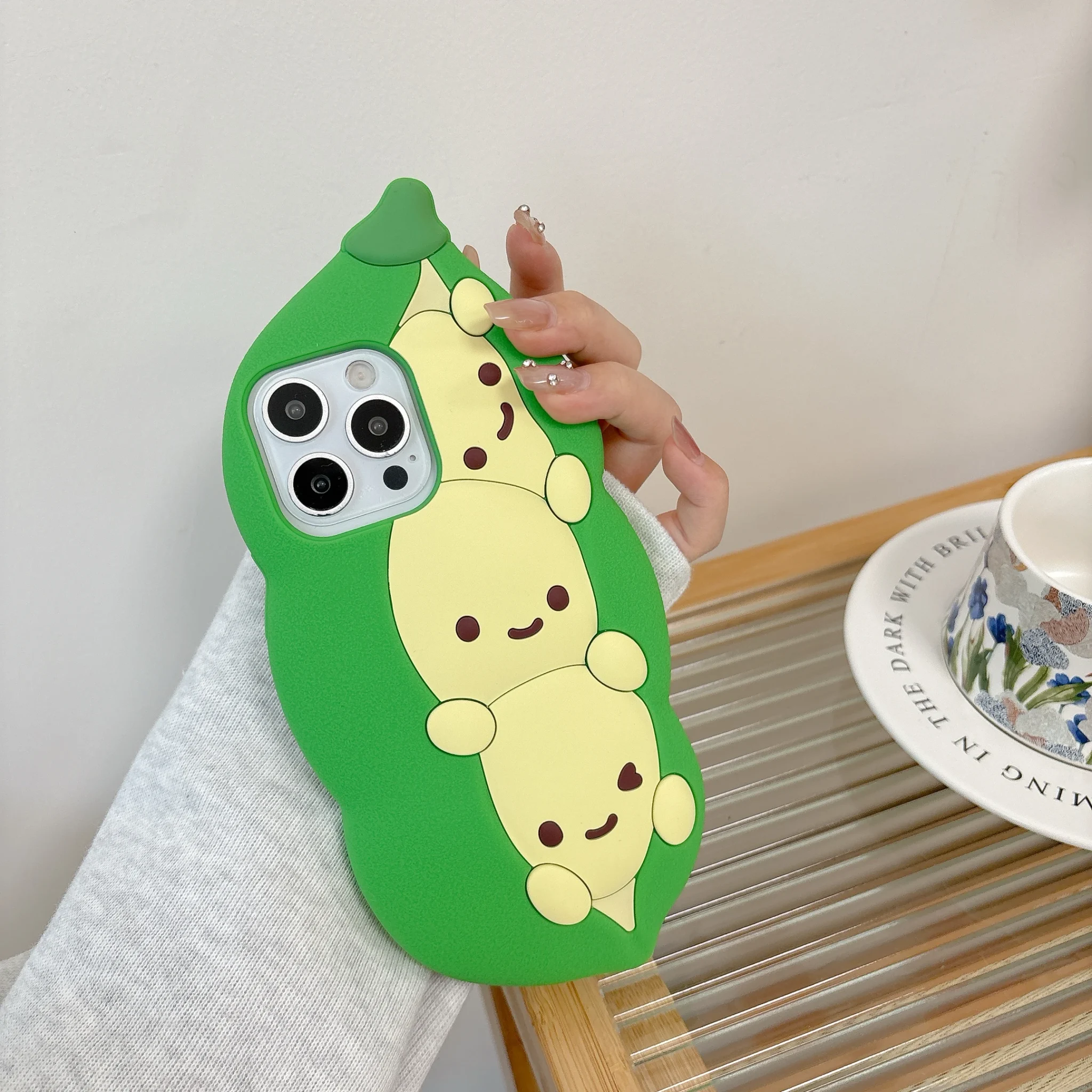 3D Cute Cartoon Lively Pea Soft Silicone Phone Case - Image 2